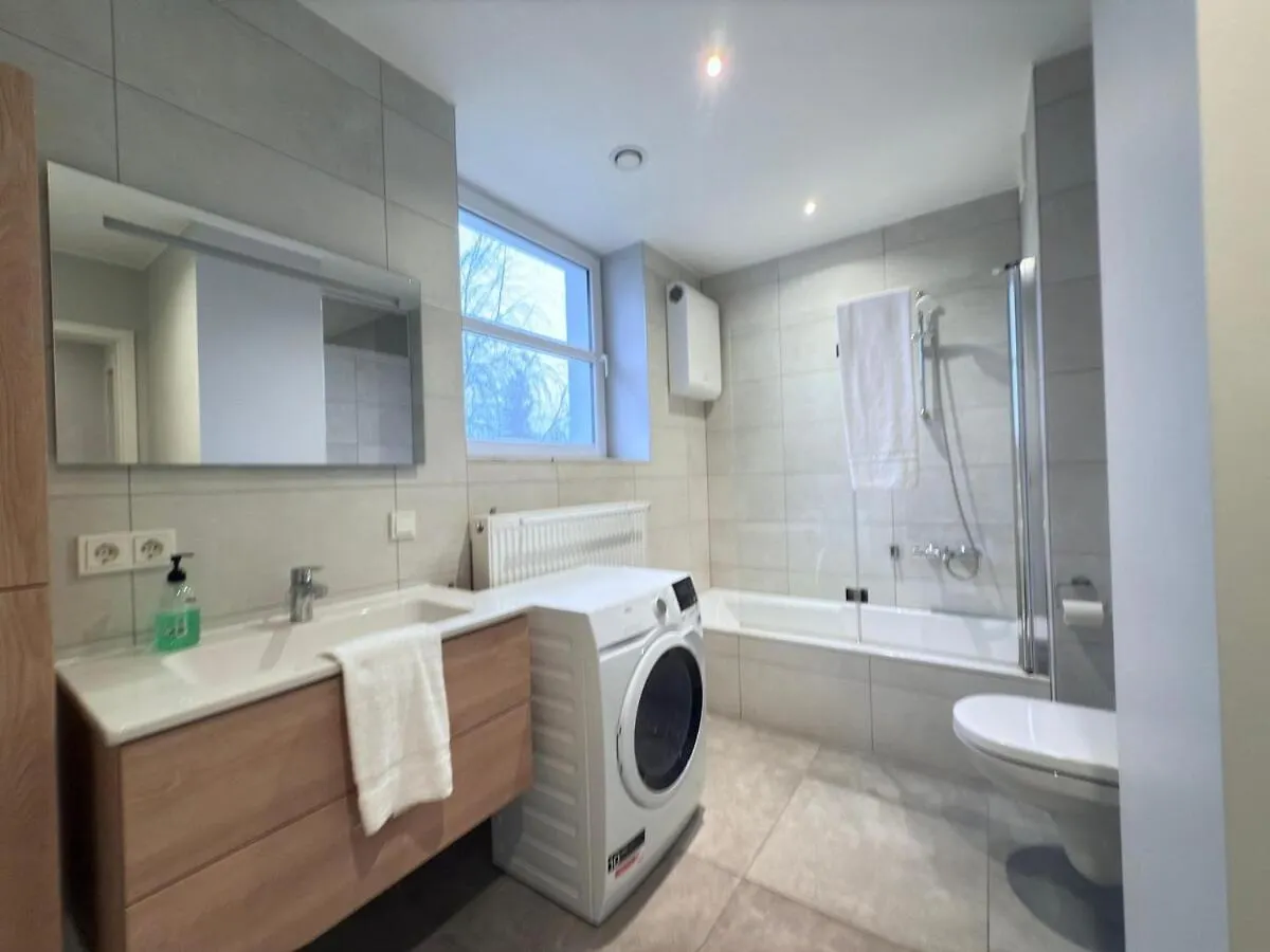 Apartamento Spacious 3 Bedrooms W Parking In Limpertsberg Luxemburgo Luxemburgo